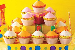 happy-birthday-cupcakes-240 happy-birthday-cupcakes-240